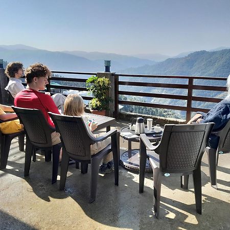 Apartamento Mountain And Peace Shimla Exterior foto