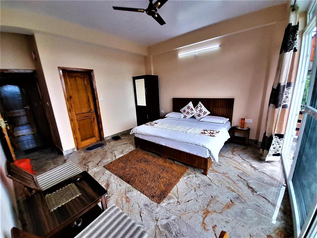 Apartamento Mountain And Peace Shimla Exterior foto