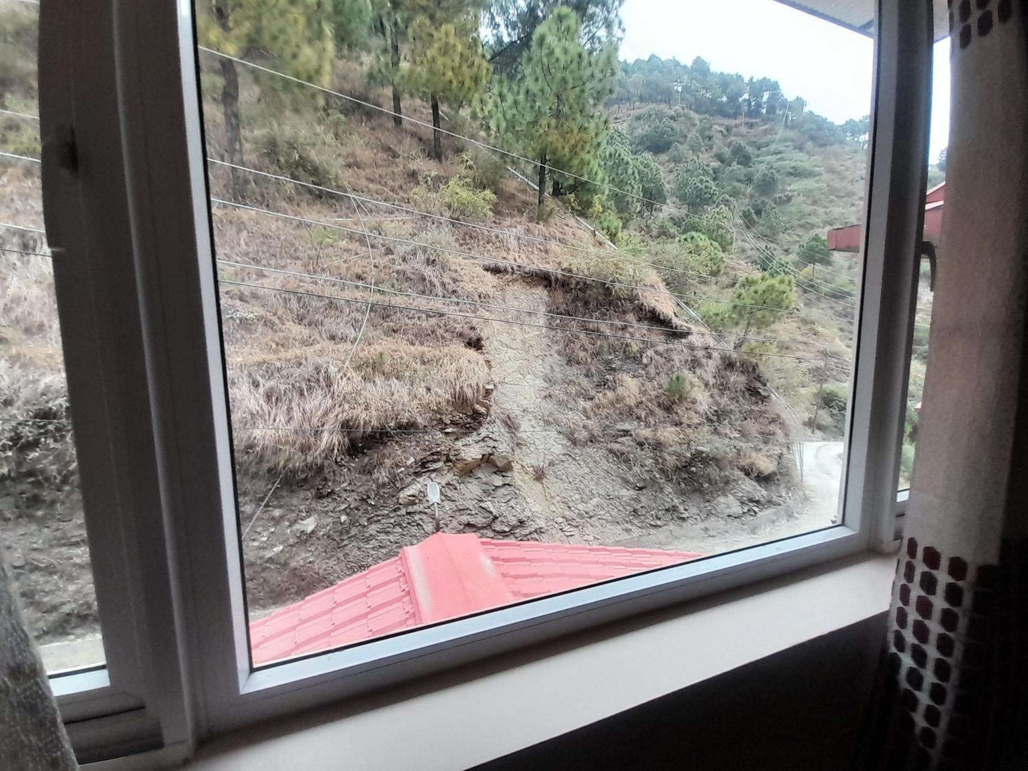 Apartamento Mountain And Peace Shimla Exterior foto