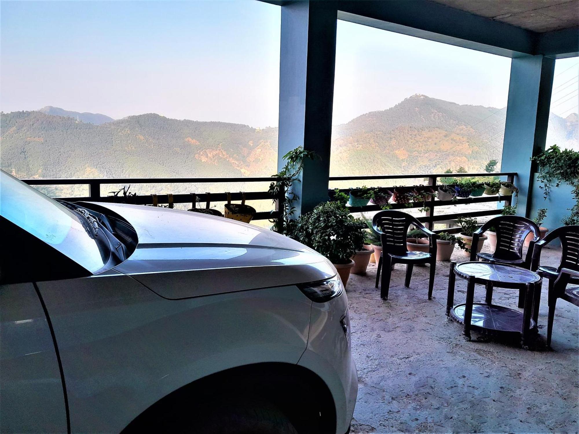 Apartamento Mountain And Peace Shimla Exterior foto