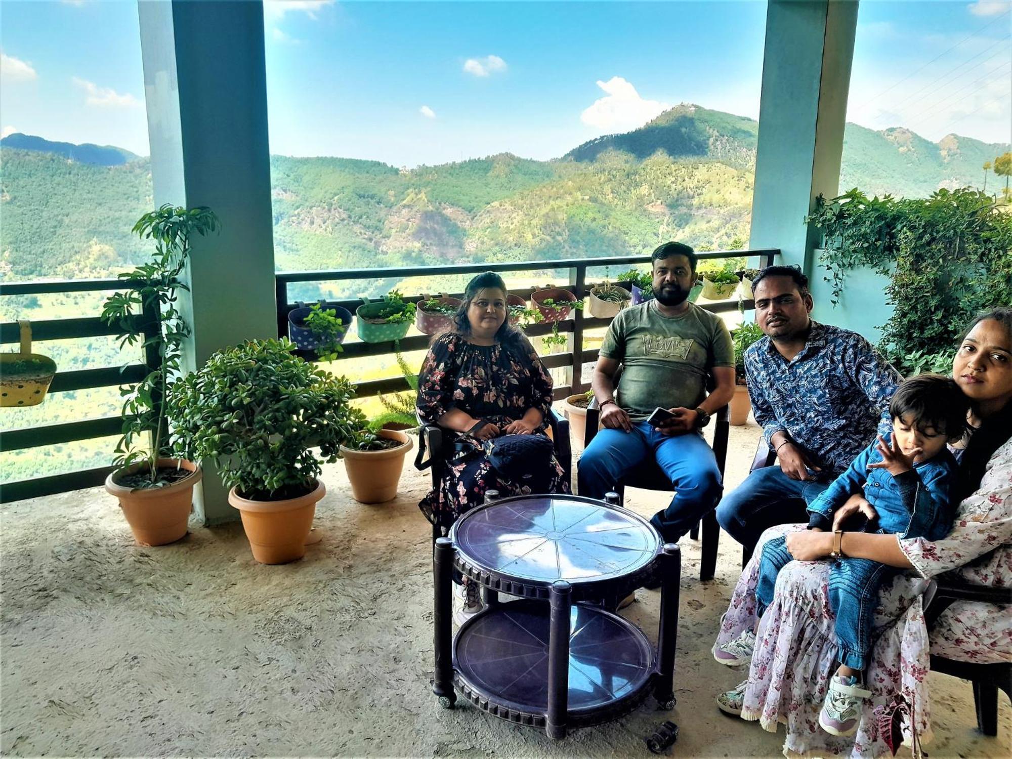 Apartamento Mountain And Peace Shimla Exterior foto